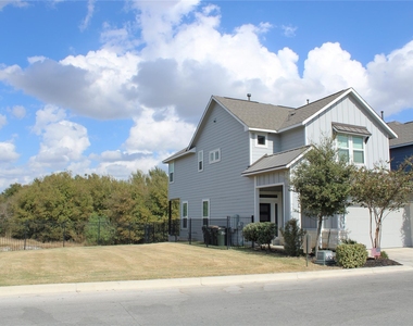 1007 Harwell Loop - Photo Thumbnail 37