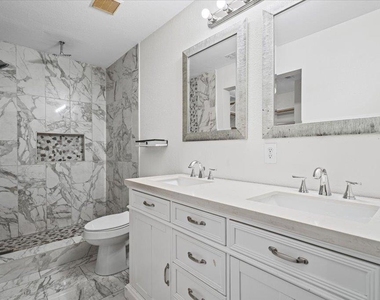 158 Oak River Dr - Photo Thumbnail 5