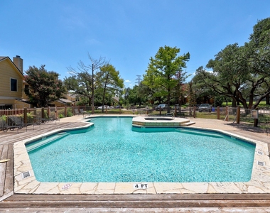 11901 Swearingen Dr - Photo Thumbnail 23