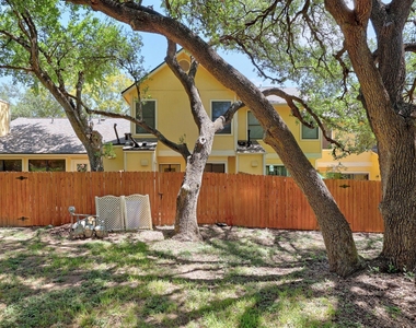 11901 Swearingen Dr - Photo Thumbnail 20