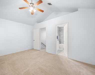 11901 Swearingen Dr - Photo Thumbnail 12