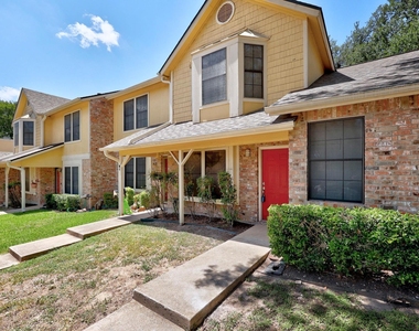 11901 Swearingen Dr - Photo Thumbnail 24