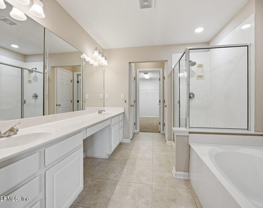 11152 Castlemain Circle S - Photo Thumbnail 21