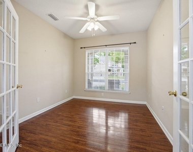 11152 Castlemain Circle S - Photo Thumbnail 12