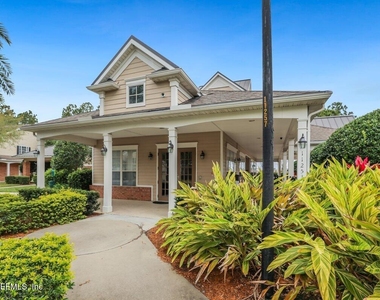 11152 Castlemain Circle S - Photo Thumbnail 24