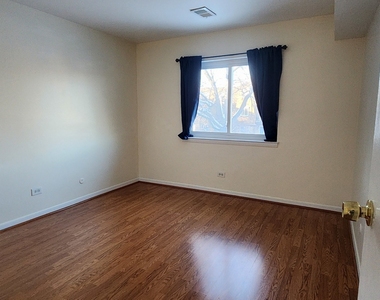 9422 Bay Colony Drive - Photo Thumbnail 9