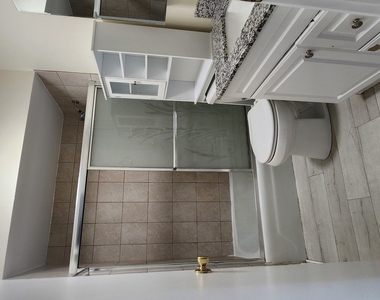 9422 Bay Colony Drive - Photo Thumbnail 6