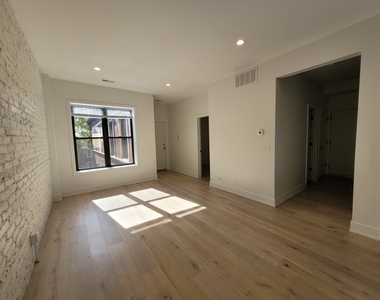 1334 W Bryn Mawr Avenue - Photo Thumbnail 6