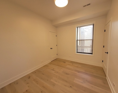 1334 W Bryn Mawr Avenue - Photo Thumbnail 10