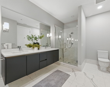 146 W Erie Street - Photo Thumbnail 9