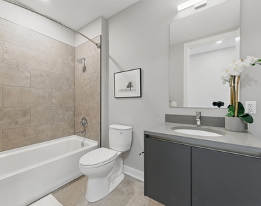 146 W Erie Street - Photo Thumbnail 10