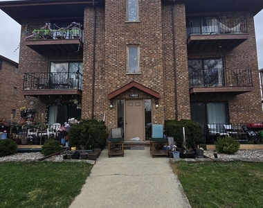 14643 Lamon Avenue - Photo Thumbnail 1