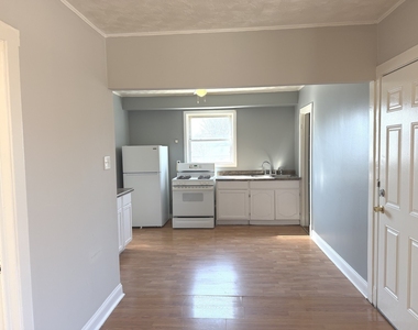 3126 Elder Lane - Photo Thumbnail 2