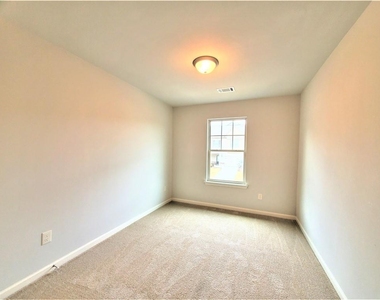 349 Turtle Creek Drive - Photo Thumbnail 18