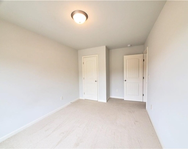 349 Turtle Creek Drive - Photo Thumbnail 20