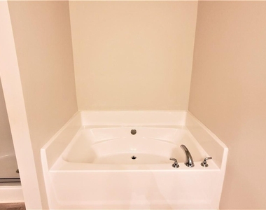 349 Turtle Creek Drive - Photo Thumbnail 12