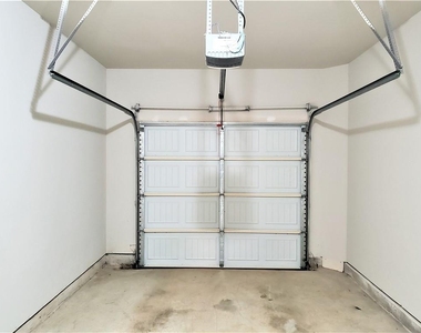 349 Turtle Creek Drive - Photo Thumbnail 23