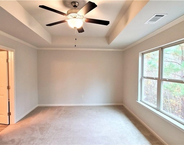 349 Turtle Creek Drive - Photo Thumbnail 9