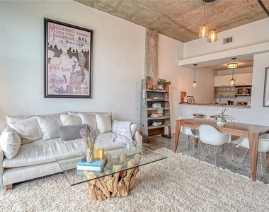 245 N Highland Avenue Ne - Photo Thumbnail 15