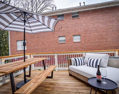 829 Barnett Street - Photo Thumbnail 35