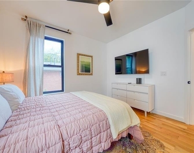 829 Barnett Street - Photo Thumbnail 24