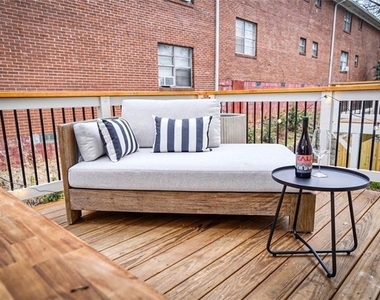 829 Barnett Street - Photo Thumbnail 38
