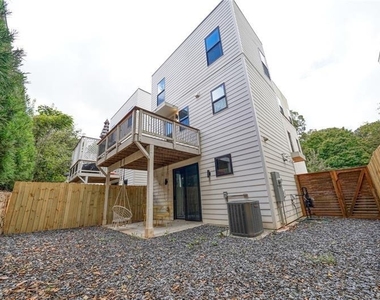 829 Barnett Street - Photo Thumbnail 34