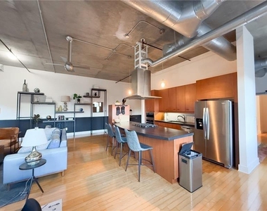 1058 Piedmont Avenue Ne - Photo Thumbnail 4