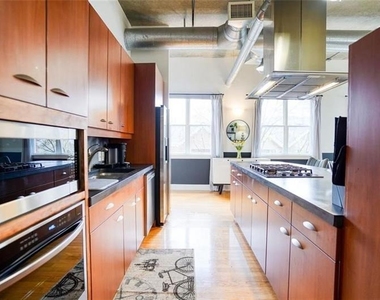 1058 Piedmont Avenue Ne - Photo Thumbnail 8