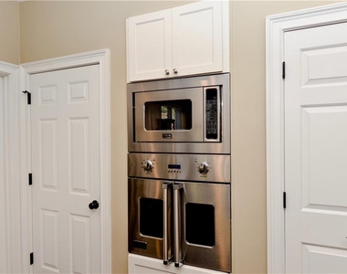 265 Windsor Gate Cove Ne - Photo Thumbnail 24