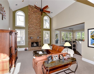 265 Windsor Gate Cove Ne - Photo Thumbnail 13
