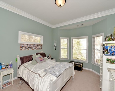 265 Windsor Gate Cove Ne - Photo Thumbnail 40