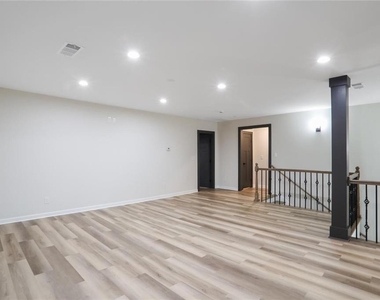 190 Adair Avenue Se - Photo Thumbnail 20