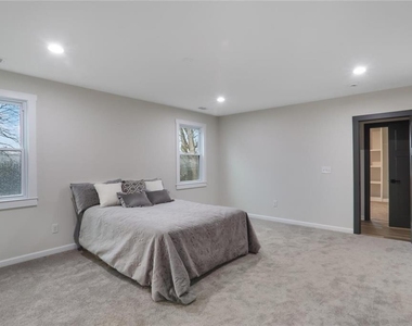 190 Adair Avenue Se - Photo Thumbnail 22