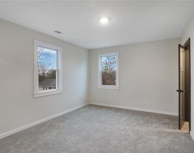 190 Adair Avenue Se - Photo Thumbnail 25