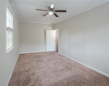 1802 Driftwood Place - Photo Thumbnail 10