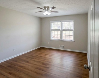 1802 Driftwood Place - Photo Thumbnail 25