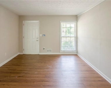 1802 Driftwood Place - Photo Thumbnail 28