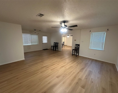 9239 Walnut Road - Photo Thumbnail 8