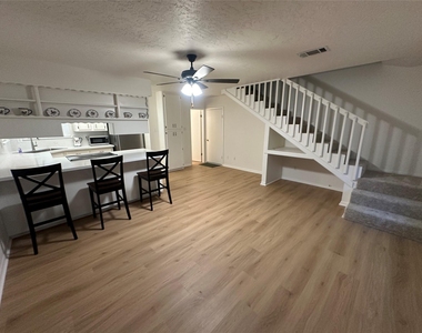 9239 Walnut Road - Photo Thumbnail 7