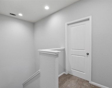 17142 Amarose Drive - Photo Thumbnail 12