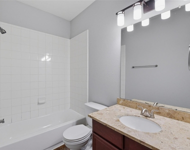 17142 Amarose Drive - Photo Thumbnail 22