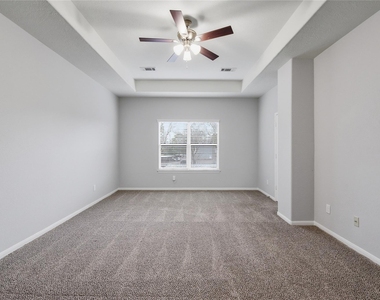 17142 Amarose Drive - Photo Thumbnail 13