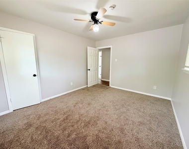 20729 Canterbury Road - Photo Thumbnail 19