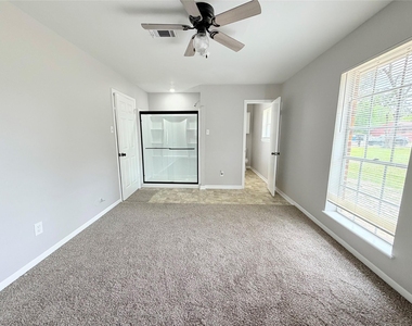 20729 Canterbury Road - Photo Thumbnail 21