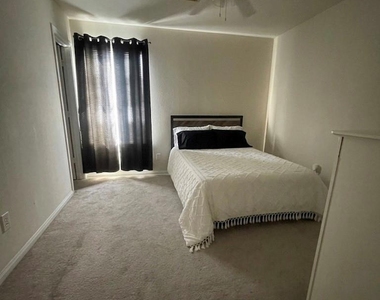 931 N Sky Drive - Photo Thumbnail 8