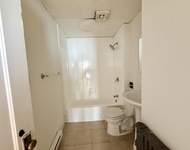 28 Brook - Photo Thumbnail 20