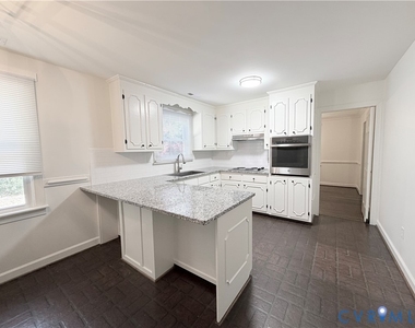 4624 Bruce Road - Photo Thumbnail 10