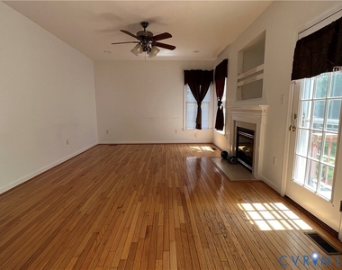 4925 Saddleridge Court - Photo Thumbnail 2