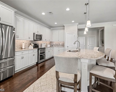 15181 Butler Lake Drive - Photo Thumbnail 9
